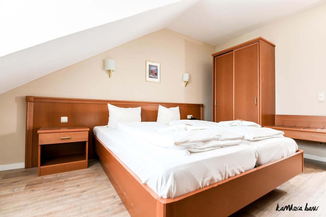 Hotel Blutenburg มิวนิก ภายนอก รูปภาพ