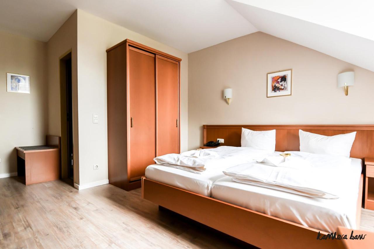 Hotel Blutenburg มิวนิก ภายนอก รูปภาพ