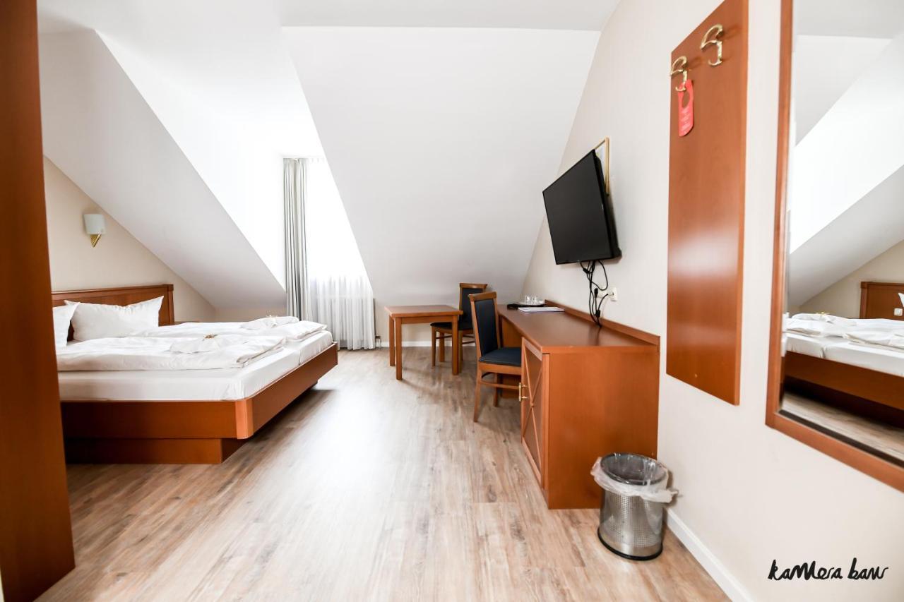 Hotel Blutenburg มิวนิก ภายนอก รูปภาพ