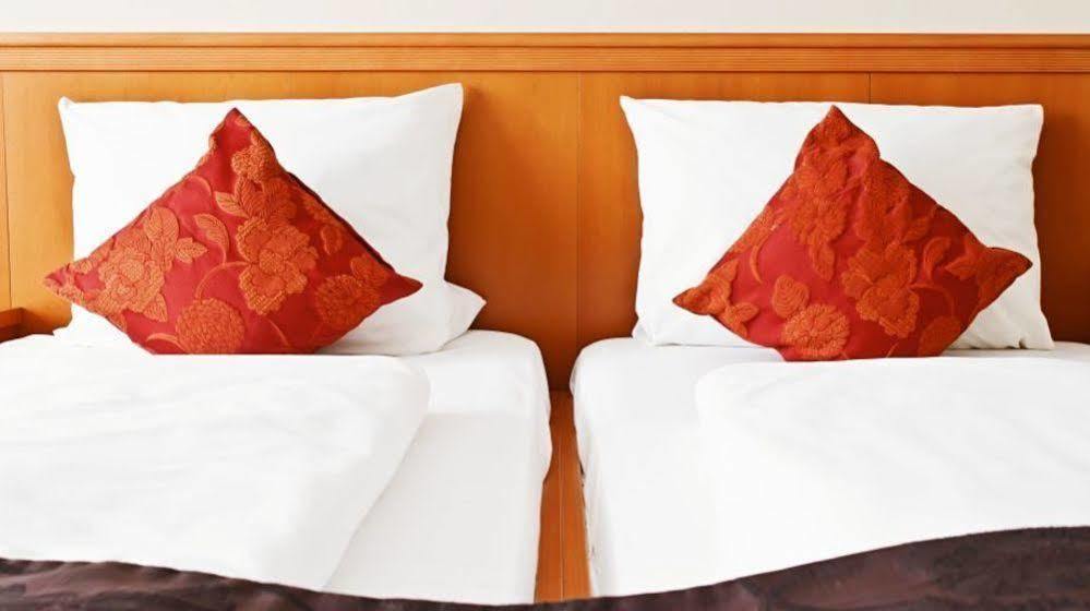 Hotel Blutenburg มิวนิก ภายนอก รูปภาพ